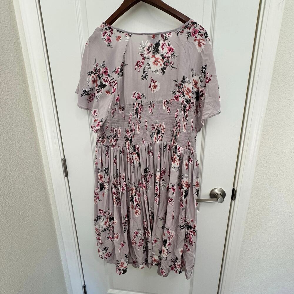Torrid Smocked Floral Short Sleeve Dress Women’s Plus Size 2 Lined Lavender - Picture 4 of 13